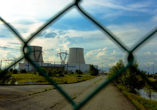 Centrale nucleare di Trino in una foto d'archivio © Ansa