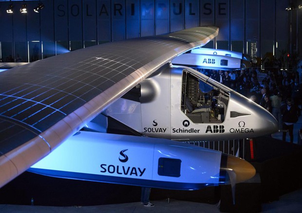 Solar Impulse2, l'aereo per giro del mondo senza carburante © EPA