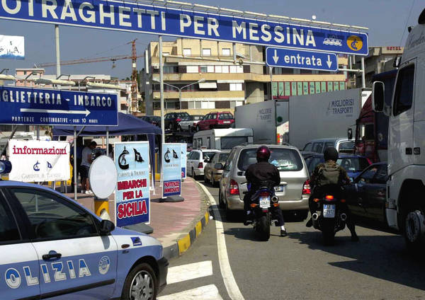 Trasporti: mare;studio Ue, italiani i più critici su sicurezza
