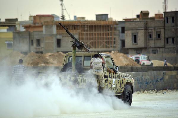 Battaglia tra islamisti e forze filo-Haftar a Bengasi (archivio)