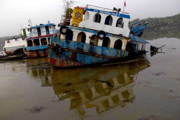 In Bangladesh sale allarme ambientale dopo affondamento nave