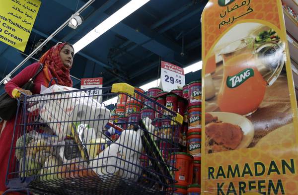 Spesa prima del Ramadan a Dubai
