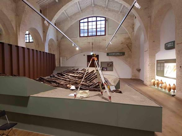 Archeologia: atteso da anni, apre museo antiche navi Pisa