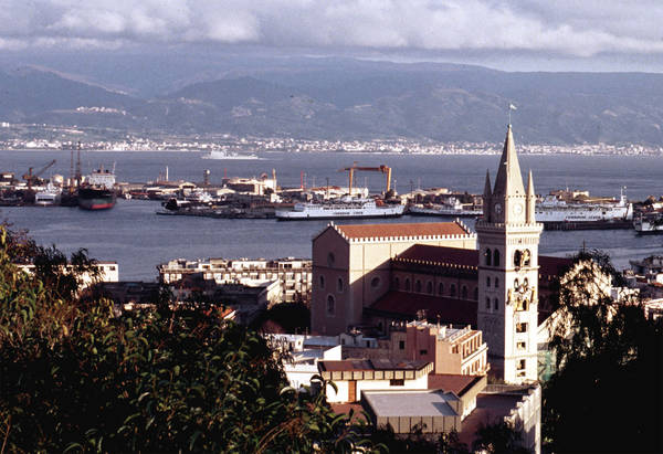 Porti: autorità Messina e Barcellona firmano intesa
