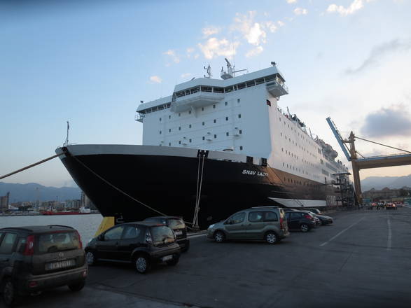Tirrenia: nuova tratta navi merci Livorno-Cagliari-Palermo