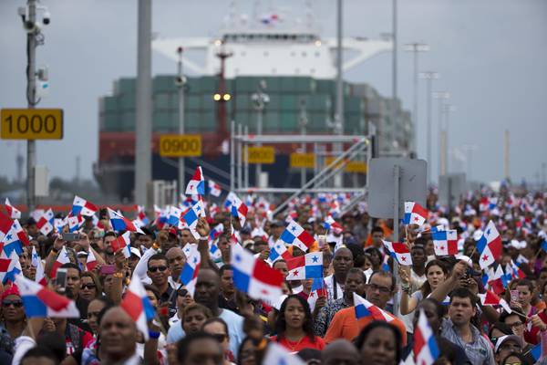 Panama: maxinave inaugura canale, rivoluzione commerci