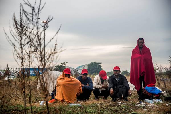 Migranti in sciopeto della fame sul confine tra Serbia e Turchia (archivio)