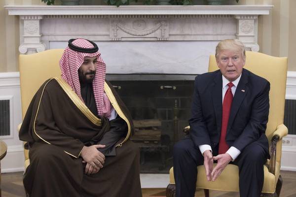 Trump con il ministro della Difesa saudita Mohammed bin Salman bin Abdulaziz Al Saud a Washington il 7 marzo 2017