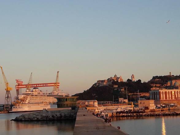 Porto Ancona: le imprese della nautica chiedono spazi e viabilità
