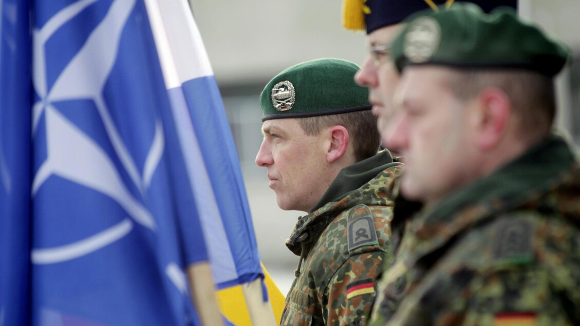 Welcoming ceremony for the first troops of the NATO enhanced Forward Presence (eFP) battalion group © ANSA/EPA