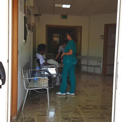 Migrants assisted in the Lampedusa polyclinic © ANSA