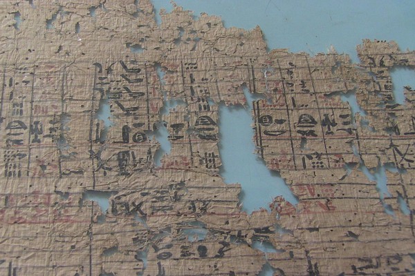 Il Cairo, dova si salvano i papiri dicendo 'grazie Italia'