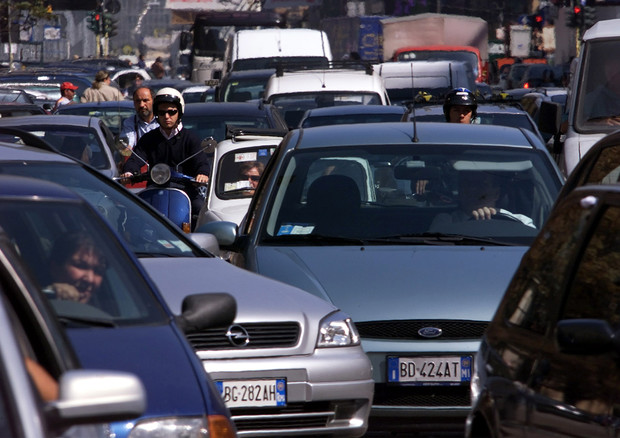 Italiani si credono assi alla guida, per Ue irresponsabili © ANSA 