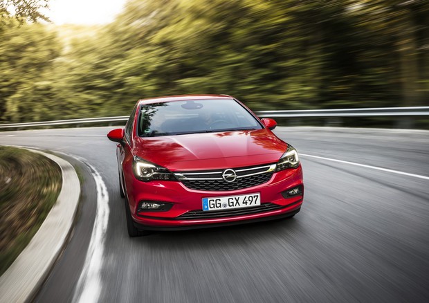 Nuova Opel Astra, l'alta tecnologia incontra l'efficienza © ANSA