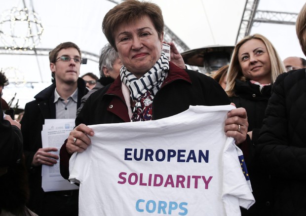Corpo Ue solidarietà, Europarlamento chiede risorse adeguate (foto: EPA)