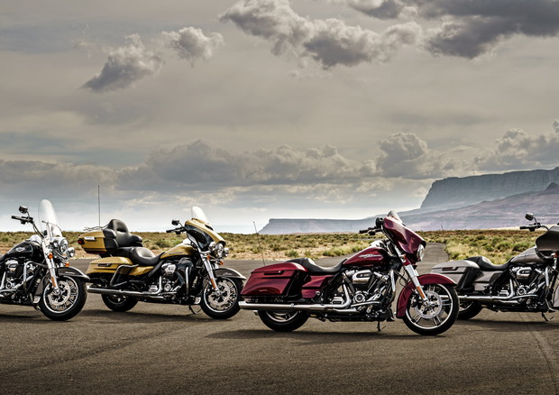 Harley Davidson,nuovo motore e sospensioni per gamma Touring © Hill Race (edizione 2015)