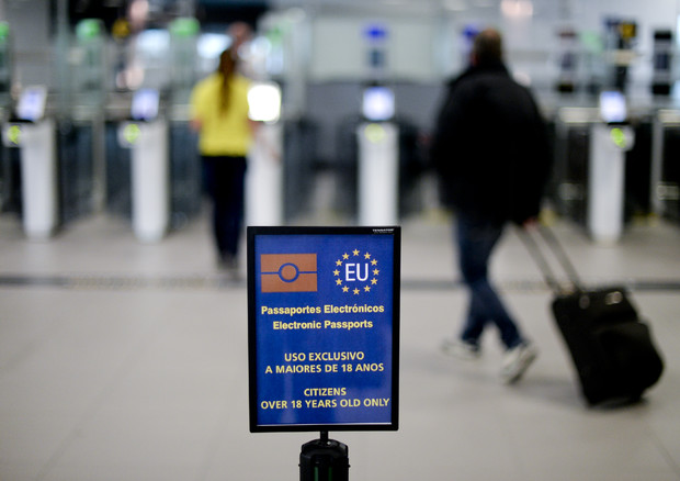 Coronavirus: commissione Pe chiede rispetto norme Schengen (foto: Ansa)