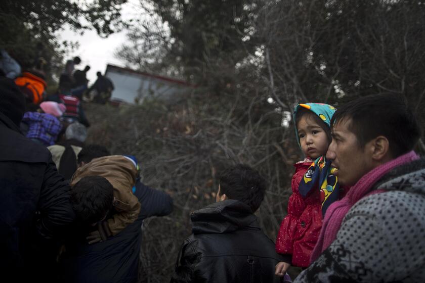 Migranti:Ue lavora a accordo politico con Ankara su profughi © ANSA/AP
