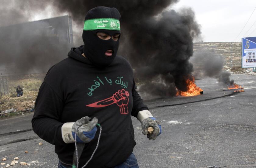 Gli scontri in Cisgiordania per il  'venerdì della collera ' © ANSA/EPA
