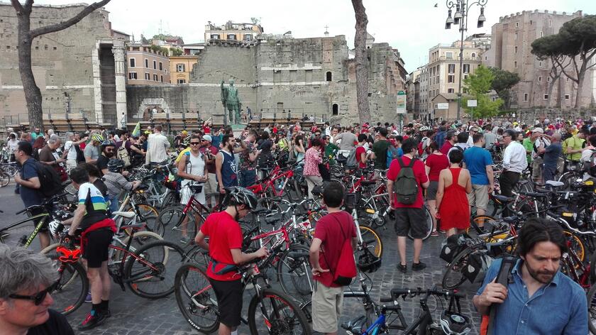 Bici:  'Bicifestazione ' a Roma per diritti ciclisti - ALL RIGHTS RESERVED