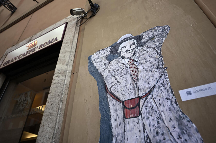 A mural dedicated to Gigi Proietti in Rome - ALL RIGHTS RESERVED