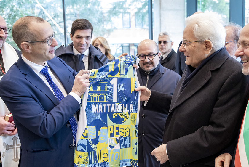 Standing ovation per Mattarella a Pesaro Capitale cultura - ALL RIGHTS RESERVED