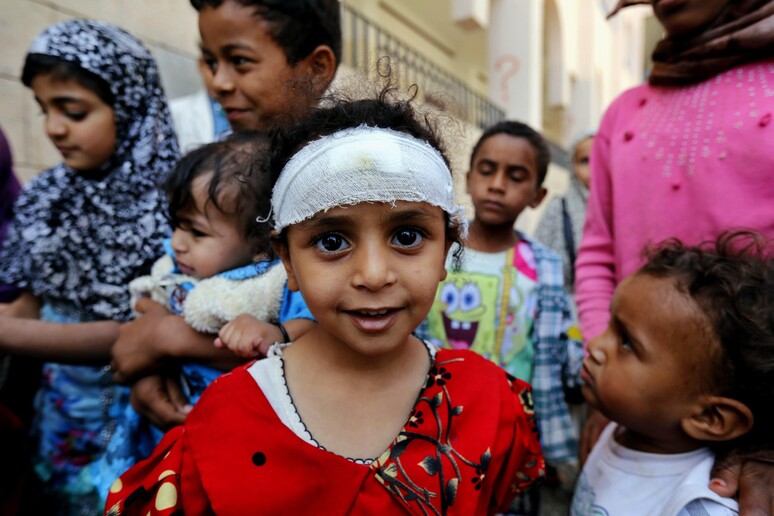 Bambini yemeniti -     RIPRODUZIONE RISERVATA