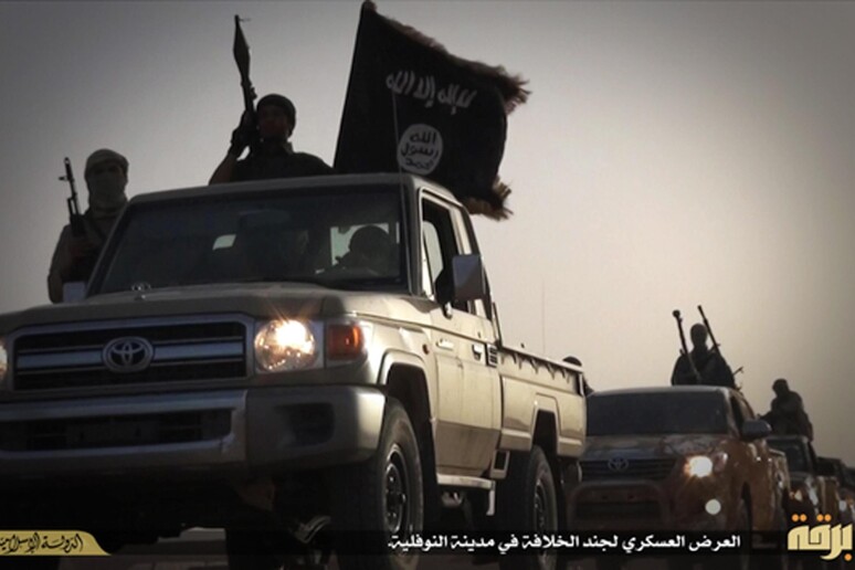 Foto tratta da un video di propaganda dell 'Isis -     RIPRODUZIONE RISERVATA