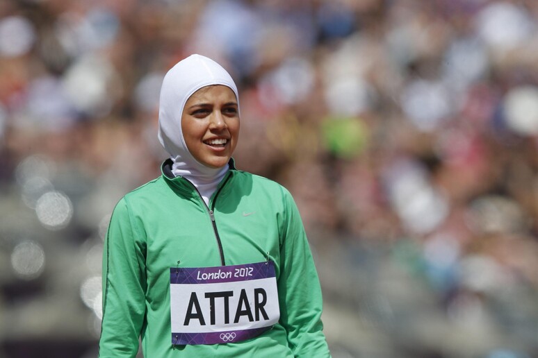 L 'atleta saudita Sarah Attar alle Olimpiadi di Londra 2012 -     RIPRODUZIONE RISERVATA