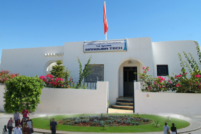 Il campus dell 'Université de la Manouba in Tunisia -     RIPRODUZIONE RISERVATA