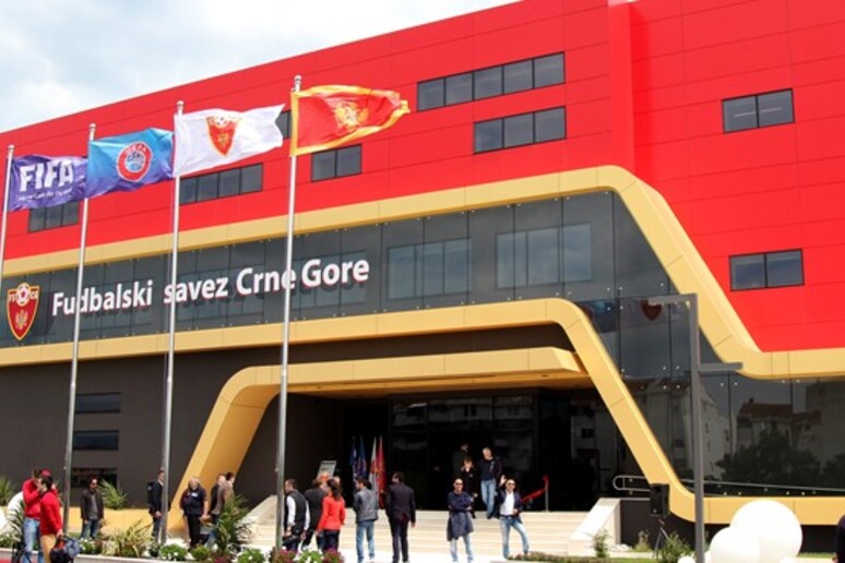 La nuova sede della Federcalcio del Montenegro a Podgorica -     RIPRODUZIONE RISERVATA