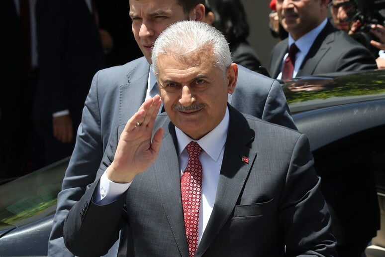 Il premier turco Binali Yildirim © ANSA/EPA