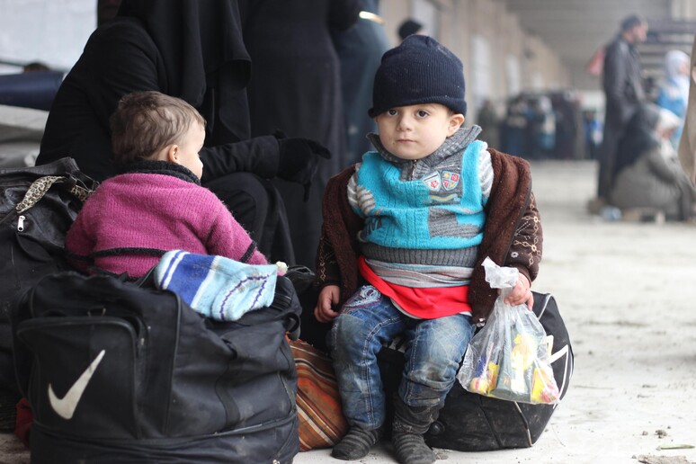 !0 milioni di bambini subiscono conseguenze della guerra in Siria -     RIPRODUZIONE RISERVATA