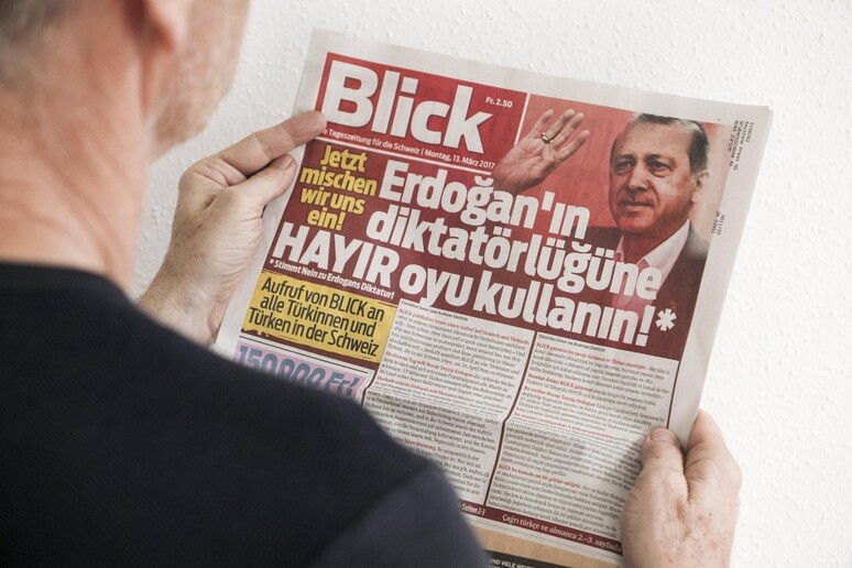 Tensione alle stelle tra Turchia e UE, Erdogan attacca Merkel -     RIPRODUZIONE RISERVATA