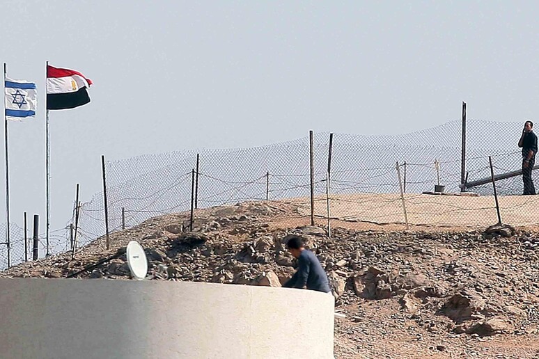 Il confine Israele-Egitto di Taba © ANSA/EPA