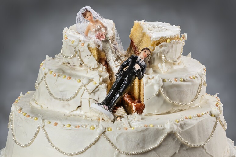 Dopo il divorzio, raccontarsi fa bene alla salute - RIPRODUZIONE RISERVATA
