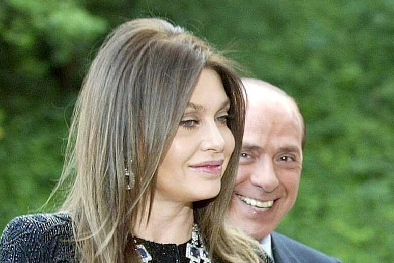 Silvio Berlusconi e Veronica Lario © ANSA/EPA