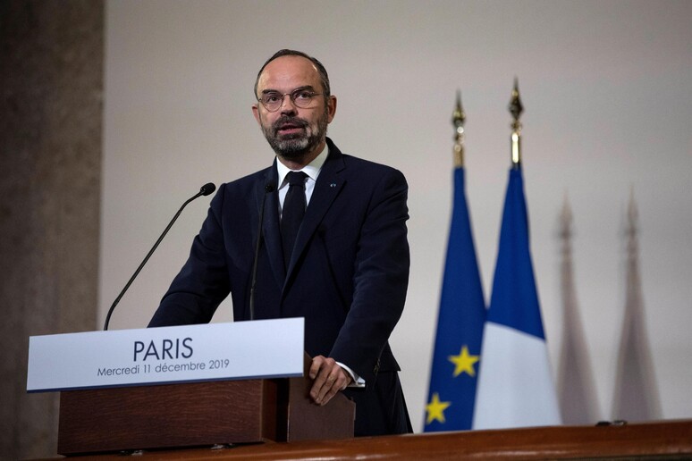 Il premier Edouard Philippe illustra la riforma delle pensioni a Parigi © ANSA/EPA