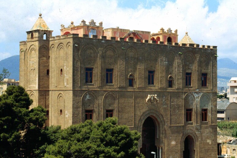 Il Castello della Zisa a Palermo -     RIPRODUZIONE RISERVATA