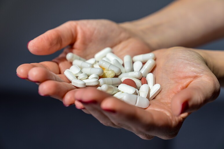 Vecchi farmaci, scoperto che ben 49 hanno capacita ' antitumorali - RIPRODUZIONE RISERVATA