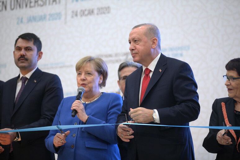 La cancelliera tedesca Angela Merkel in visita a Istanbul © ANSA/EPA