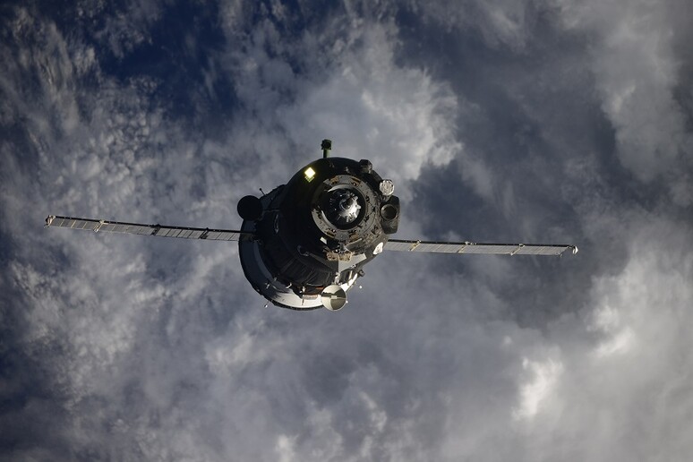 La Soyuz conquista il record per il viaggio più veloce verso la Stazione spaziale (fonte: Roscosmos) - RIPRODUZIONE RISERVATA