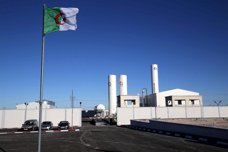 Un sito per la produzione di gas liquefatto in Algeria -     RIPRODUZIONE RISERVATA