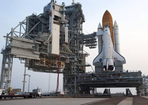 Lo Shuttle Atlantis in attesa del lancio (fonte: NASA) © Ansa
