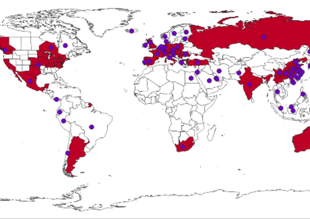 Nazioni ad alto fattore di rischio stimate (rosso) e vere (pallino viola) © 
