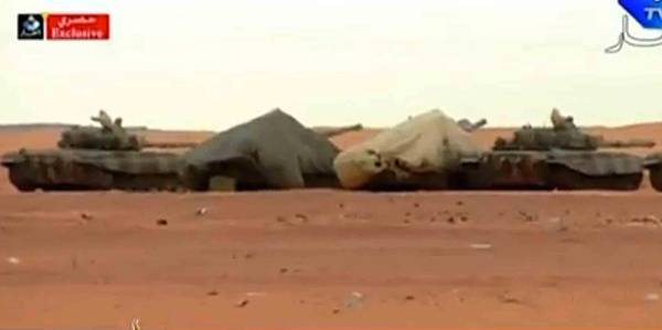 Algerian army's tanks at In Amenas gas field