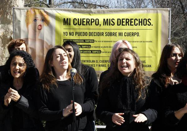 Protests against abortion law reform in Spain [ARCHIVE MATERIAL 20140309 ]