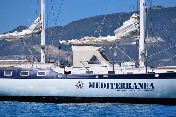 L'imbarcazione Mediterranea
