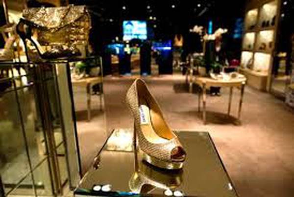 Gulf inhabitants spend 2,400 USD per month on luxury goods