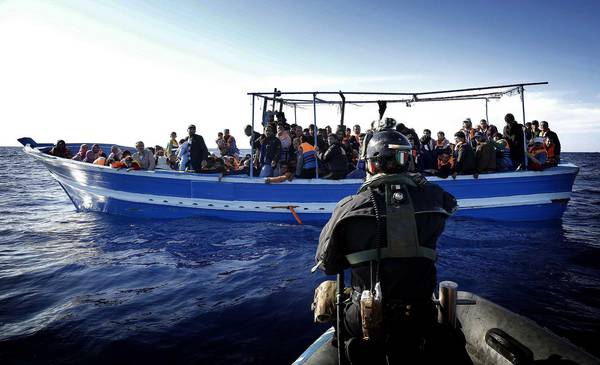 A resolution submitted at the UN allows the EU and single EU countries to intervene in Libyan waters against migrants' traffickers
